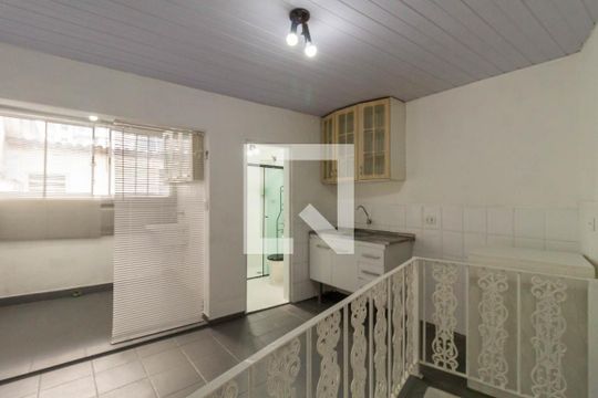 Cozinha de casa de condomínio para alugar com 1 quarto, 33m² em Paraíso, São Paulo