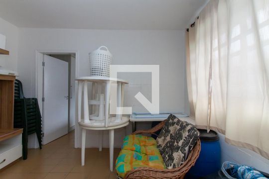 Edícula de casa para alugar com 4 quartos, 180m² em Balneário Cidade Atlântica, Guarujá