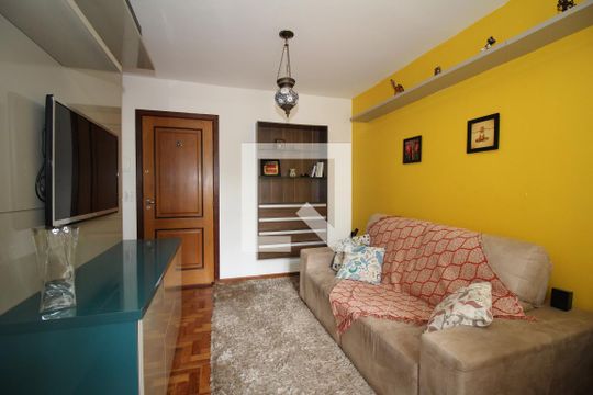 Apartamento para alugar com 1 quarto, 55m² em Asa Sul, Brasília