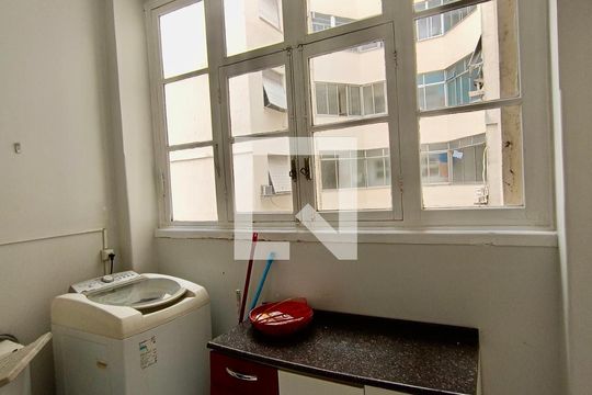 Área serviço de apartamento à venda com 3 quartos, 100m² em Copacabana, Rio de Janeiro