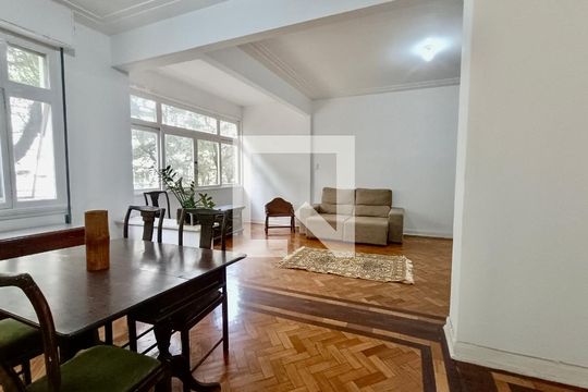 Sala de apartamento à venda com 3 quartos, 100m² em Copacabana, Rio de Janeiro