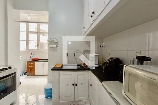 Copa Cozinha de apartamento à venda com 3 quartos, 100m² em Copacabana, Rio de Janeiro