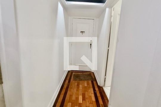 Sala de apartamento à venda com 3 quartos, 100m² em Copacabana, Rio de Janeiro