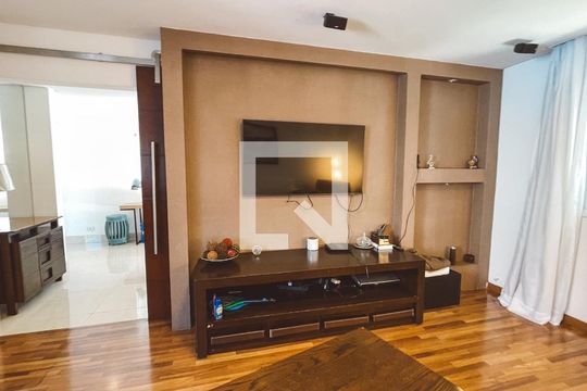 Sala de TV de casa à venda com 5 quartos, 561m² em Jardim São Bento, São Paulo