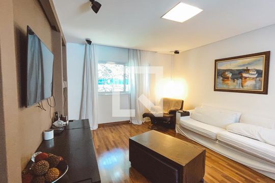 Sala de TV de casa à venda com 5 quartos, 561m² em Jardim São Bento, São Paulo