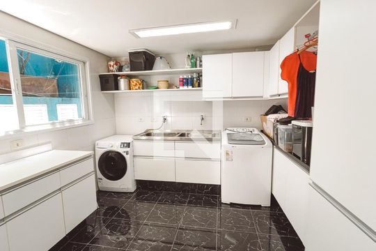 Área de Serviço de casa à venda com 5 quartos, 561m² em Jardim São Bento, São Paulo