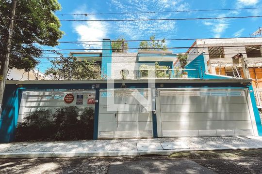 Casa à venda com 5 quartos, 561m² em Jardim São Bento, São Paulo