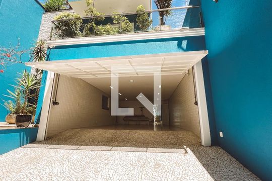 Garagem de casa à venda com 5 quartos, 561m² em Jardim São Bento, São Paulo