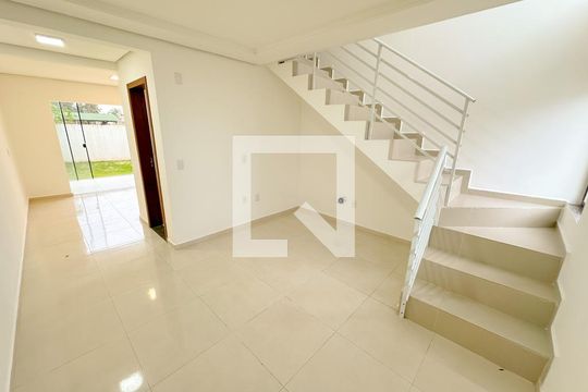 Casa para alugar com 2 quartos, 97m² em São João do Rio Vermelho, Florianópolis