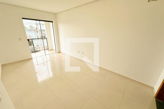 Suíte 2 de casa para alugar com 2 quartos, 97m² em São João do Rio Vermelho, Florianópolis