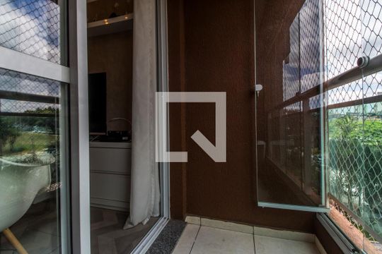 Varanda de apartamento para alugar com 2 quartos, 60m² em Bethaville I, Barueri