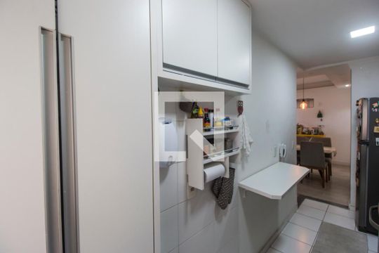 Área de Serviço de apartamento para alugar com 2 quartos, 60m² em Bethaville I, Barueri