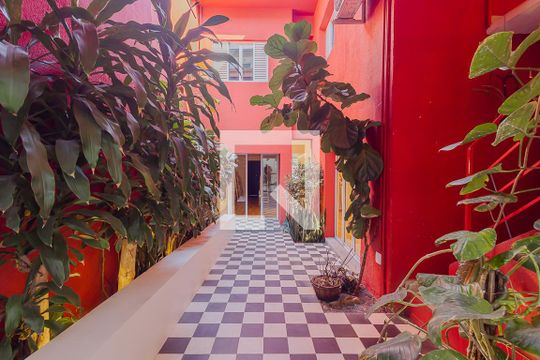 Varanda de casa à venda com 4 quartos, 275m² em Jardim Paulistano, São Paulo