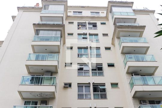 Fachada de apartamento para alugar com 3 quartos, 129m² em Barra da Tijuca, Rio de Janeiro