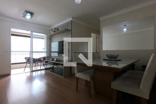 Apartamento para alugar com 3 quartos, 72m² em Jardim Parque Morumbi, São Paulo