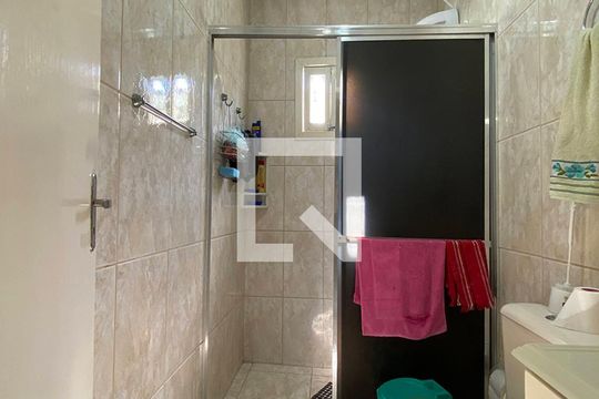 Banheiro de casa à venda com 3 quartos, 140m² em Duque de Caxias, São Leopoldo