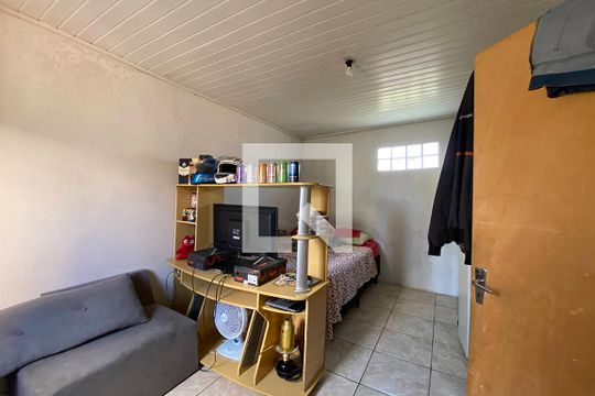 Sala e Quarto  de casa à venda com 3 quartos, 140m² em Duque de Caxias, São Leopoldo