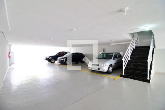 Garagem de apartamento à venda com 2 quartos, 54m² em Parque Oratório, Santo André