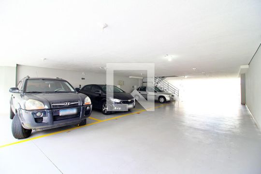 Garagem de apartamento à venda com 2 quartos, 54m² em Parque Oratório, Santo André