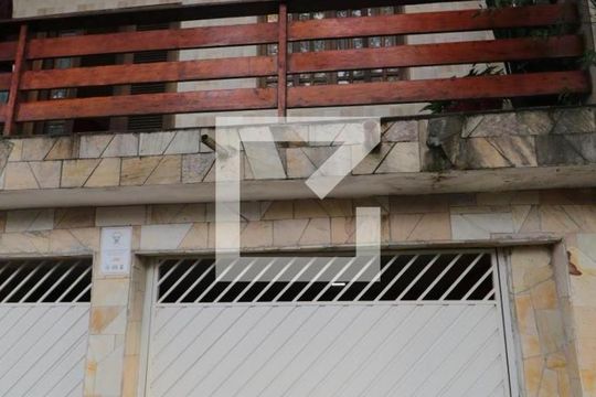 Fachada de casa à venda com 3 quartos, 127m² em Conjunto Residencial Butantã, São Paulo