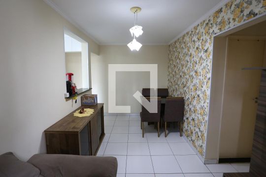 Apartamento para alugar com 2 quartos, 47m² em Jardim Santa Teresinha, São Paulo