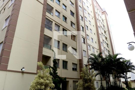Fachada do Bloco de apartamento para alugar com 2 quartos, 47m² em Jardim Santa Teresinha, São Paulo