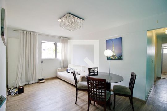 Sala de apartamento à venda com 2 quartos, 70m² em Jardim Taboão, São Paulo