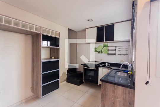Cozinha de apartamento à venda com 2 quartos, 100m² em Parque Capuava, Santo André