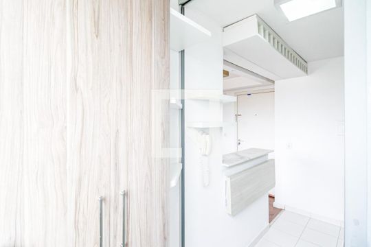 Área de Serviço de apartamento para alugar com 2 quartos, 47m² em Jardim Novo Santo Amaro, São Paulo