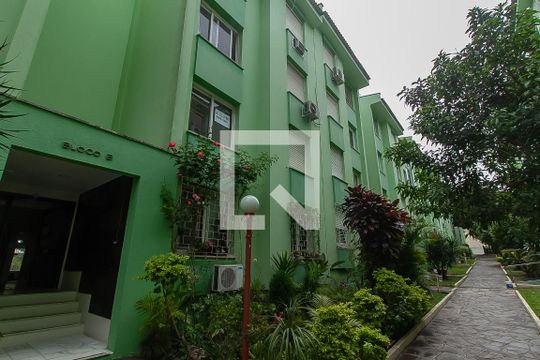 Fachada do bloco de apartamento à venda com 1 quarto, 45m² em Agronomia, Porto Alegre