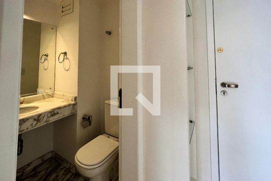 Apartamento à venda com 4 quartos, 185m² em Itaim Bibi, São Paulo