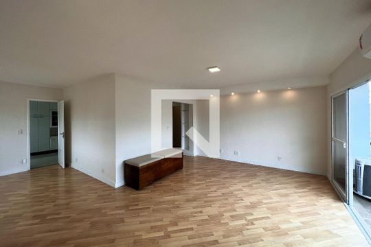 Sala de apartamento à venda com 4 quartos, 185m² em Itaim Bibi, São Paulo
