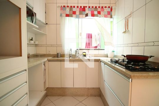 Cozinha de casa à venda com 3 quartos, 84m² em Jardim Lisboa, São Paulo