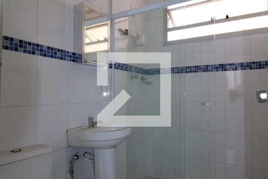 Banheiro de kitnet/studio à venda com 1 quarto, 35m² em Botafogo, Campinas