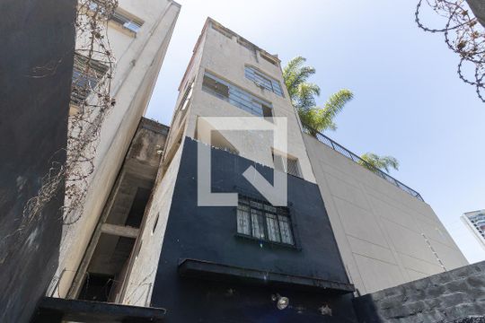 Fachada 2 de casa à venda com 5 quartos, 400m² em Aclimação, São Paulo