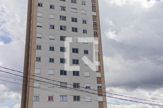 Fachada do Prédio de apartamento para alugar com 2 quartos, 43m² em Vila Pirituba, São Paulo