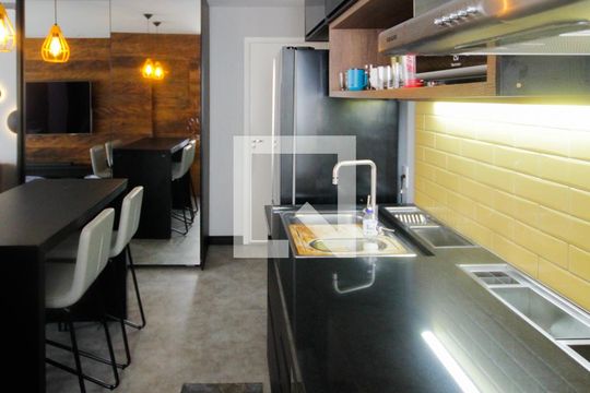 Kitnet de kitnet/studio à venda com 1 quarto, 34m² em Aclimação, São Paulo
