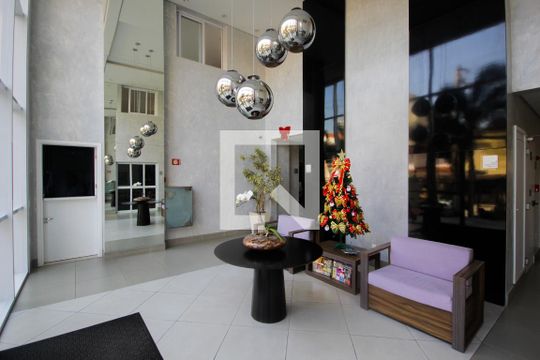 Hall de entrada de kitnet/studio à venda com 1 quarto, 34m² em Aclimação, São Paulo