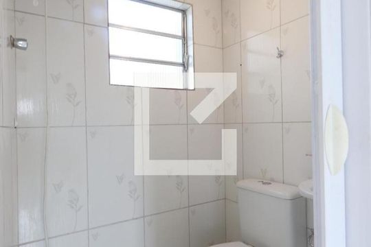Banheiro da Suíte de casa para alugar com 3 quartos, 85m² em Jardim Vila Formosa, São Paulo