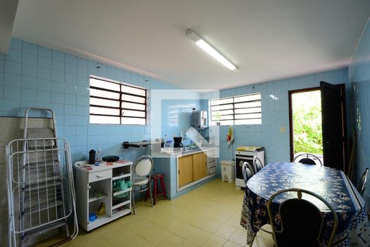 Cozinha de casa à venda com 4 quartos, 140m² em Vila Clementino, São Paulo