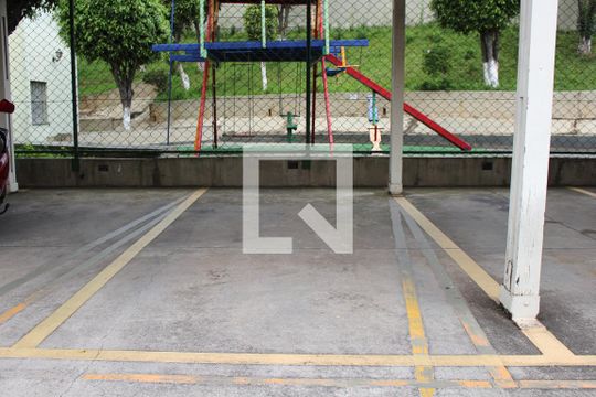 Garagem de apartamento à venda com 2 quartos, 50m² em Vila Bruna, São Paulo