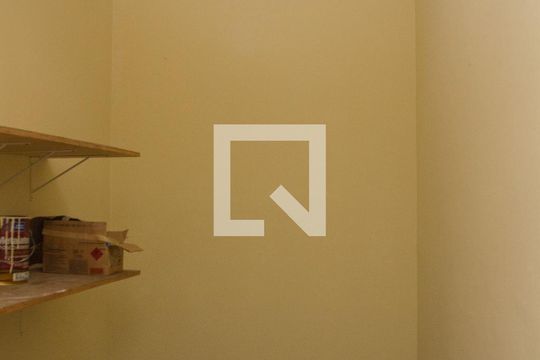 Quarto de Serviço de apartamento para alugar com 2 quartos, 79m² em Lins de Vasconcelos, Rio de Janeiro