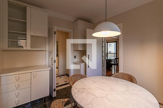 Copa de apartamento à venda com 4 quartos, 211m² em Vila Nova Conceição, São Paulo