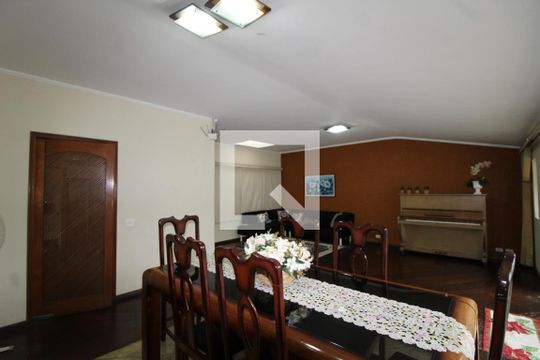 Casa para alugar com 5 quartos, 350m² em Chácara Belenzinho, São Paulo
