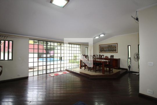 Casa para alugar com 5 quartos, 350m² em Chácara Belenzinho, São Paulo