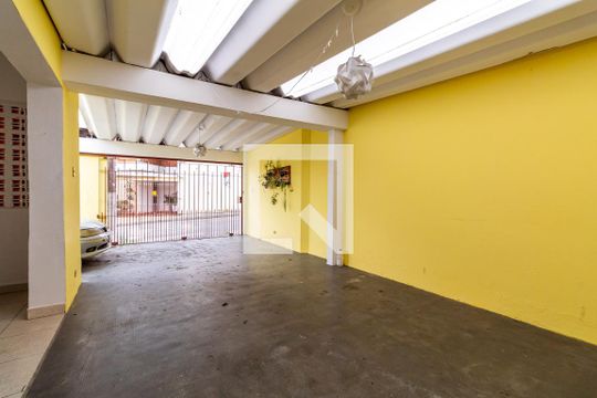 Garagem de casa à venda com 2 quartos, 80m² em Vila das Palmeiras, Guarulhos