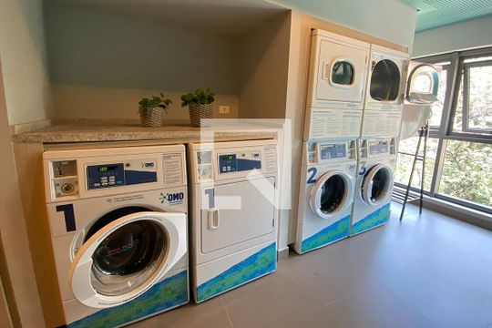 Área Comum - Lavanderia de kitnet/studio à venda com 1 quarto, 30m² em Sumarezinho, São Paulo