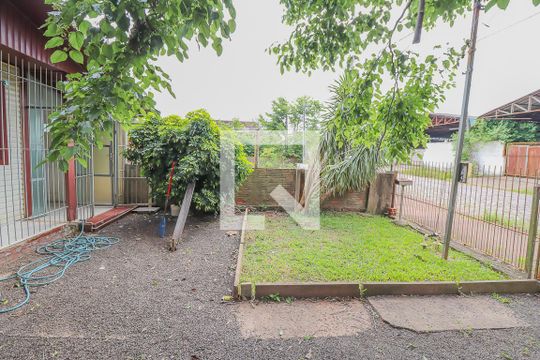 Área externa de casa à venda com 4 quartos, 105m² em Campina, São Leopoldo