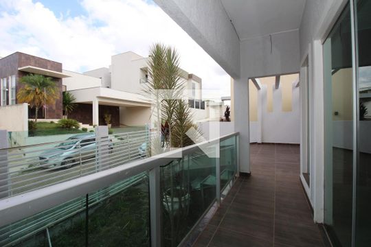 Varanda de casa de condomínio para alugar com 3 quartos, 130m² em Colônia Agrícola Samambaia, Brasília