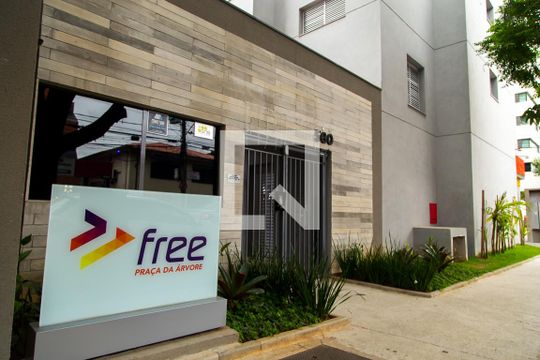 Fachada de apartamento para alugar com 1 quarto, 24m² em Saúde, São Paulo